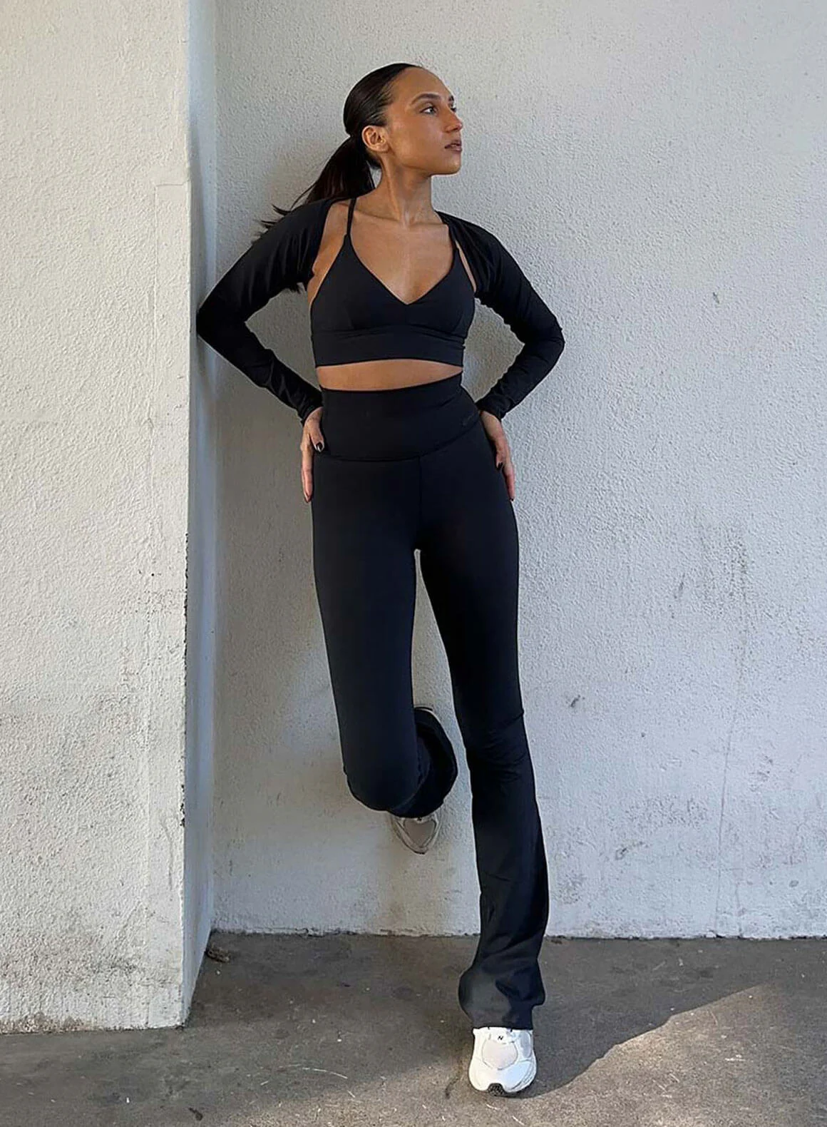 Black Sense Flare Tights - Image 80