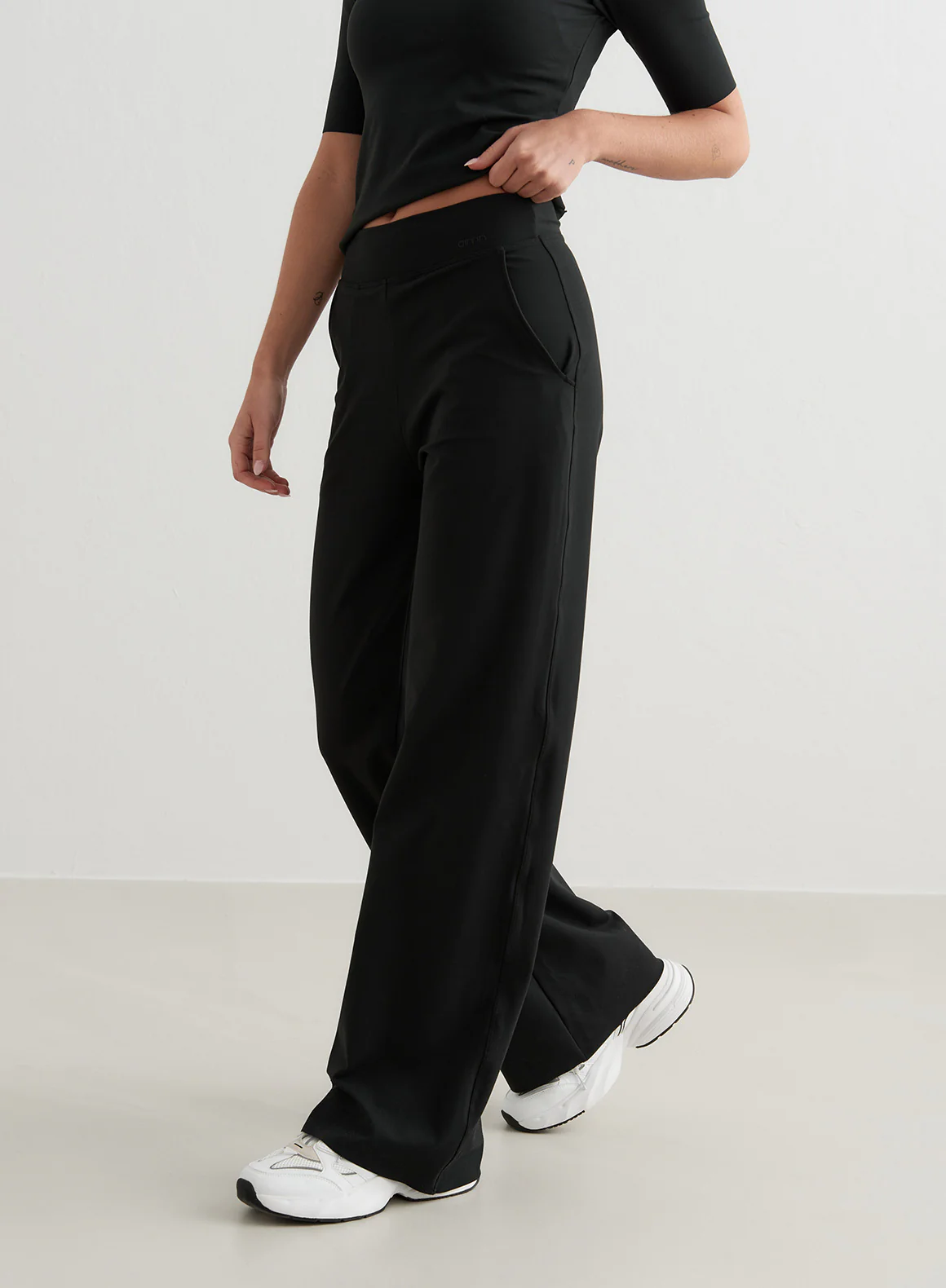 Black Sense Wide Pants - Image 134