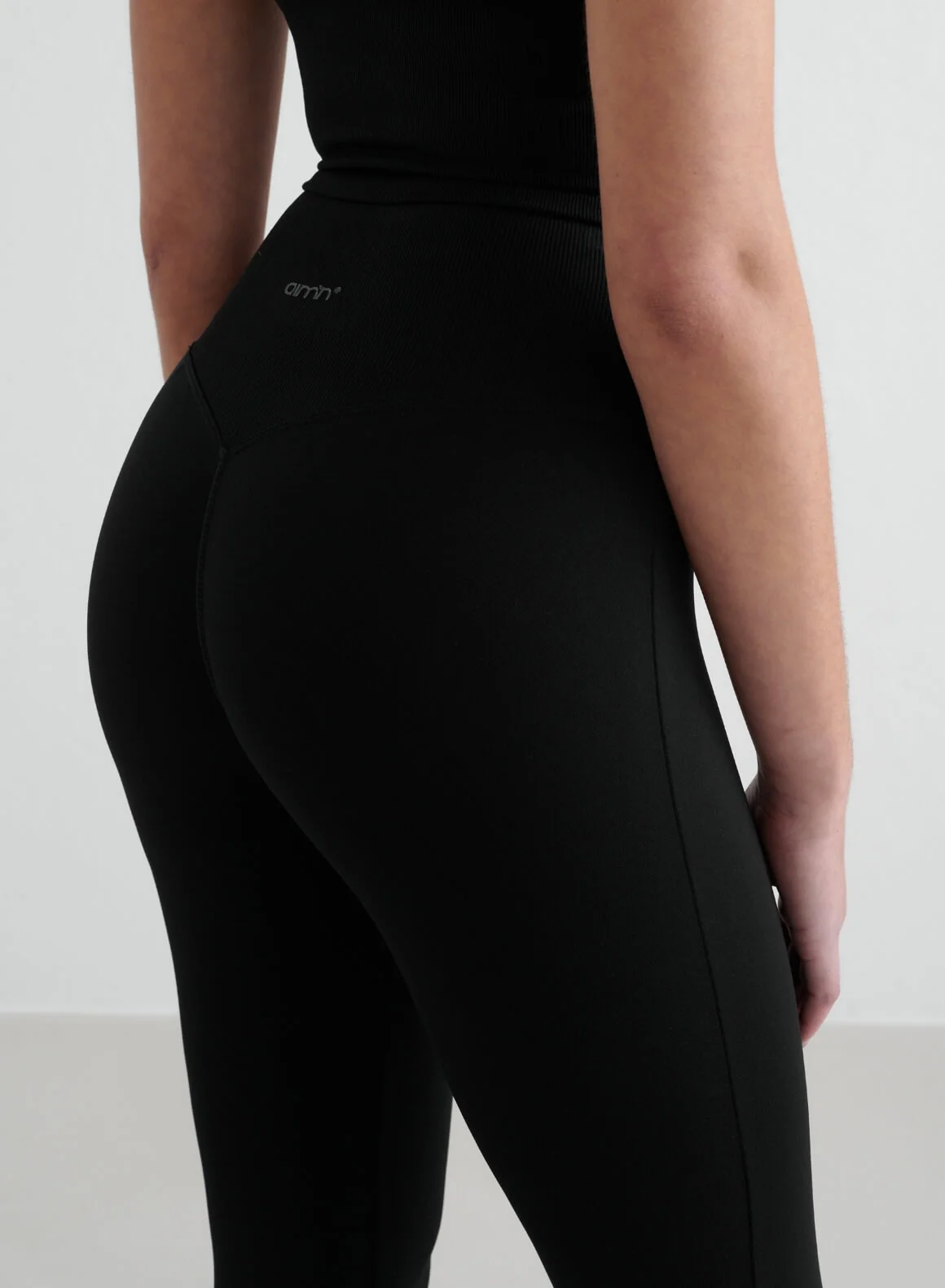 Black Shape Seamless Flare Tights - Image 15