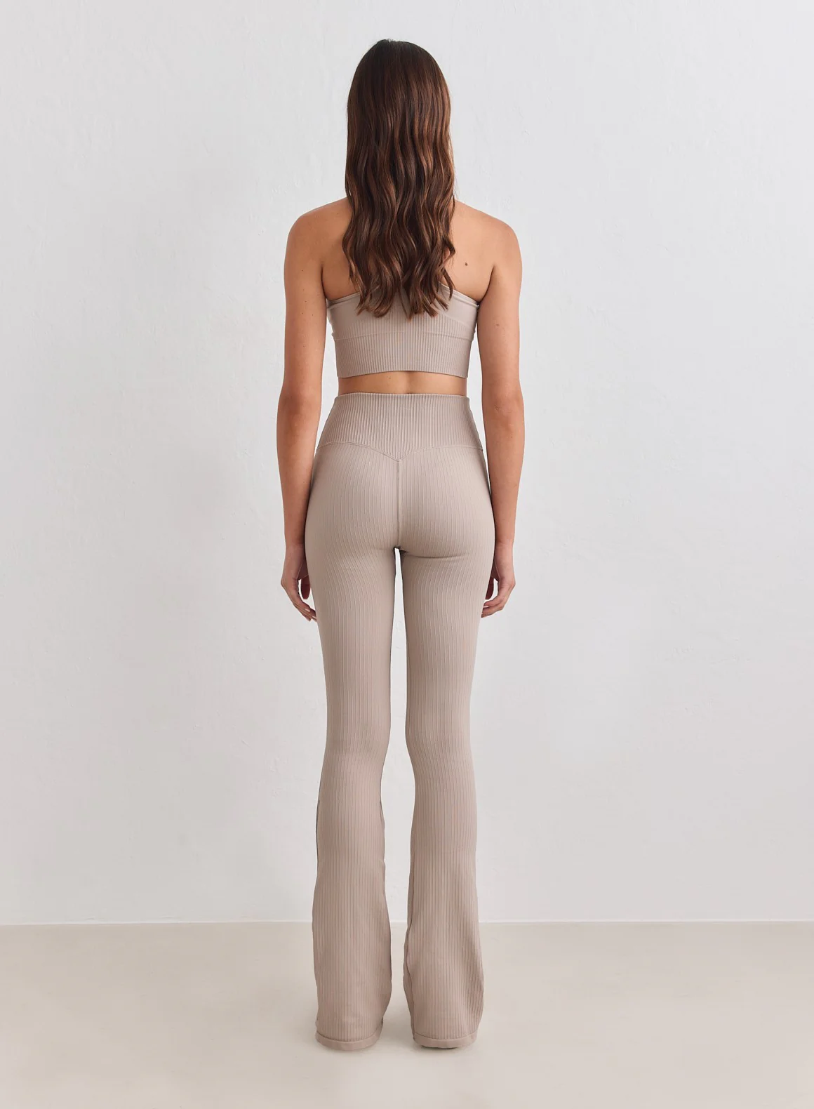 Dark Clay Ribbed Seamless Flare Petite Tights - Image 6
