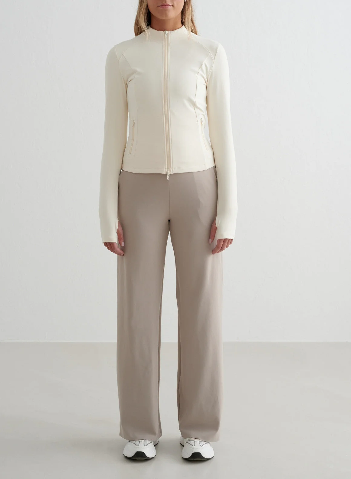 Dark Clay Sense Wide Pants - Image 2