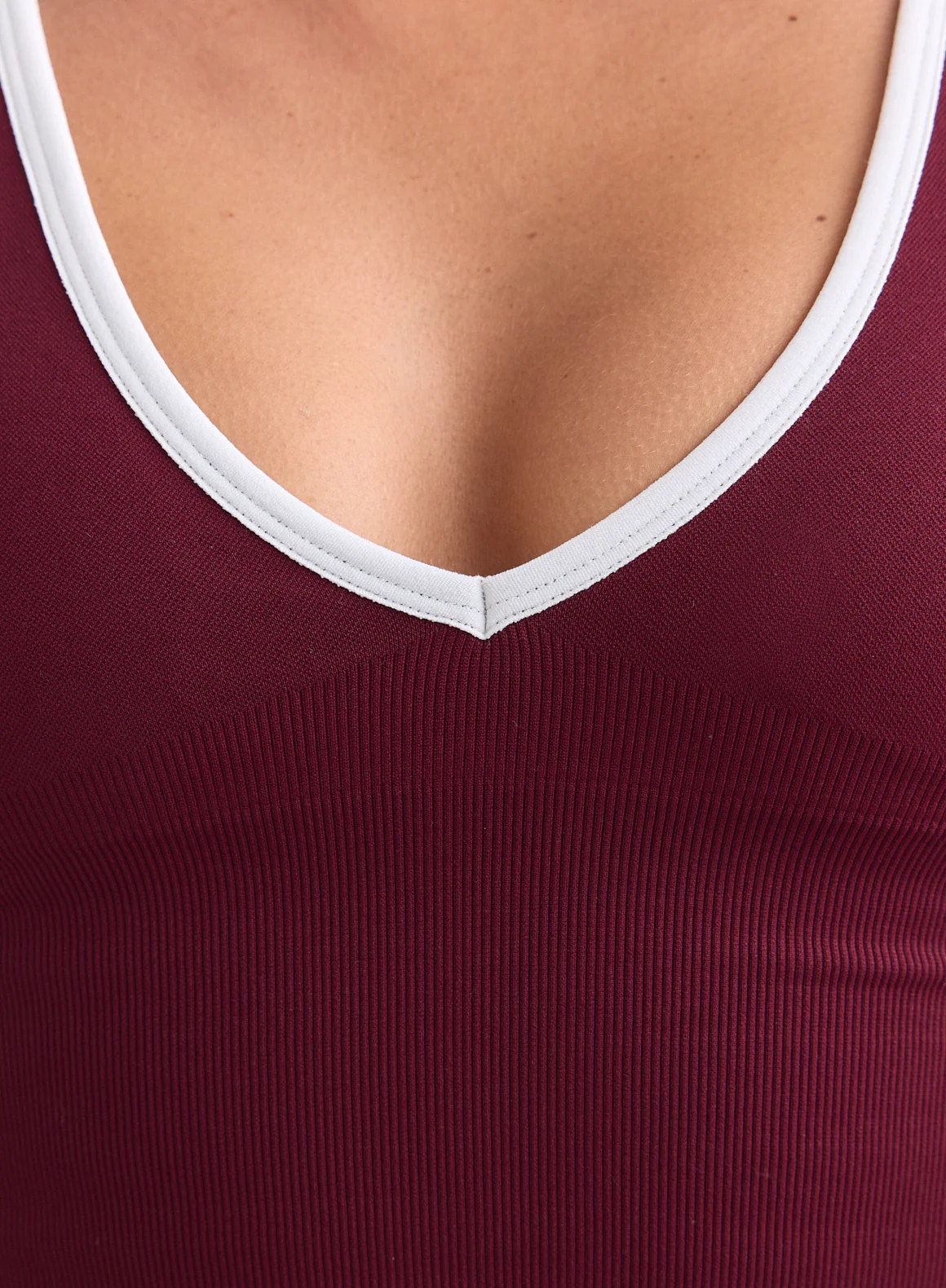 Merlot Shape Seamless Cross Back Bralette - Image 5
